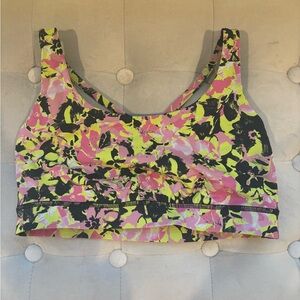 🌸🌼Lululemon floral energy bra🌸🌼